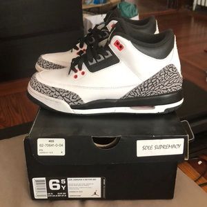Air Jordan 3 retro BG size 6.5 (boys)